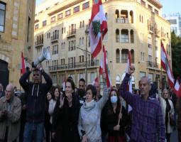 اشتداد التأزم السياسي وسط الاعتصام النيابي