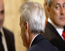 هل يستحي الحاكم ويتنحّى؟