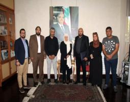 الحريري تلتقي وفودا من جمعيات اهلية تطوعية... و"نشطاء فلسطينيي سوريا" في لبنان