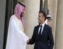 “ملف الإخفاق” على طاولة ماكرون وبن سلمان