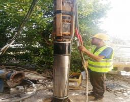 البرزي يشكر اليونيسف لإصلاح مضخة بئر منطقة الفوار الرئيسي