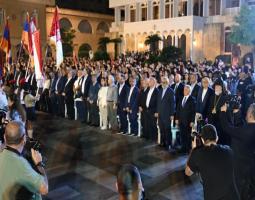 مقاطعة شاملة للمعارضة والتيّار يلتحق بالتمديديين