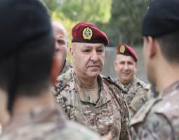 الرياض ملتزمة بيان الدوحة: الاستقرار و«السلاح بموافقة الحكومة» ولا فرض لرئيس