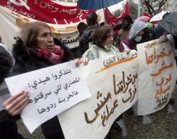 منصوري يفرض شروط الإنقاذ؟ المصارف تواجه نفاد السيولة