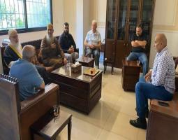 سعد يلتقي مسؤولين فلسطينيين "تداركا لأي خطر أمني قد يحصل في مخيم عين الحلوة"