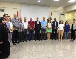 محافظ الجنوب يكرم ابو ضاهر لبلوغه السن القانونية