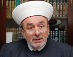 المفتي سوسان يعلن عن إقامة مراسم تشييع شهداء "مجزرة عين الدلب" ظهر الثلاثاء في "سيروب"