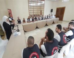 الحريري تتابع جهود إغاثة النازحين في صيدا وتلتقي الجهاز الطبي ل"مؤسسة الحريري"