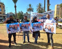 "وقفة" للإعلاميين في ساحة شهداء صيدا استنكارا وتنديدا  بإستهداف اسرائيل للصحفيين..وتضامنا مع انفسهم.