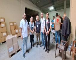 بديع يستعرض شؤون النازحين مع وفد منظمات الأمم المتحدة ويشرف على توزيع مساعدات "مجلس الجنوب"