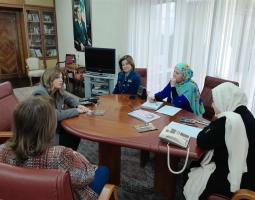 الحريري التقت مزيّن صباغ ووفد "Up.Handi.Cup" لدعم الأشخاص ذوي الإحتياجات الخاصة