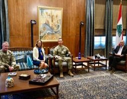 لجنة المراقبة رئـاسة جديدة لمهمّة قديمة... عون في الإمارات: الماضي أصبح وراءنا