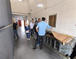 المرشح عمر مرجان يزور معمل فرز النفايات الطبية ويؤكد على أهمية دعم المشاريع البيئية