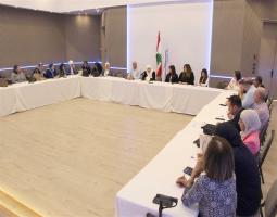 "الشبكة المدرسية" تكرّم بهية الحريري لمبادرتها تأهيل مدارس استُخدمت مراكز إيواء في صيدا