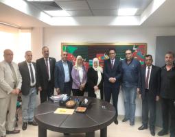 الحريري تلتقي وفد "النقابة العامة للعاملين بالغزل والنسيج في مصر"