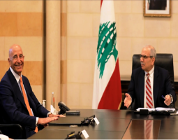 «الأخبار» تنشر بنود الردّ الأميركي: صراع أولويات أمام الحكومة: ورقة لبنان أم ورقة برّاك؟