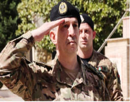 قائد الجيش: أستقيل ولا أَسفك الدماء