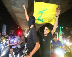 ربط نزاع بين الثنائي ورئيسَي الجمهورية والحكومة: الجيش ينقذ الحكومة من الانفجار بطـرح أفكار عامّة