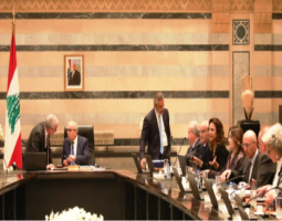 حكومة لبنان ترمي كرة تعديل قانون الانتخابات في ملعب البرلمان