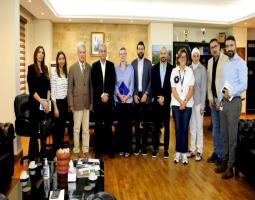 سفيرة الإتحاد الأوروبي تتفقد "صخرة جزيرة صيدا" وتبحث مع البلدية سبل تطويرها سياحيا وبيئيا