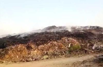 الحريق مستمر والخلاف حول الأملاك العامة مستمر  والبلدية المسؤولة غائبة.