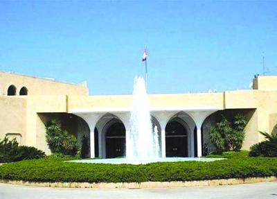 لعبة شدّ حبال رئاسية فوق جبل التعطيل.. المعارضات لا ترشّح ومخاوف من مغامرات