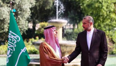 الأزمة في انتظار المخارج من الخارج!