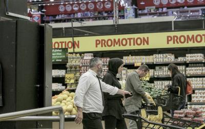 اللبنانيون «تعايشوا» مع الغلاء وتأقلموا مع نوعية جديدة من الحياة