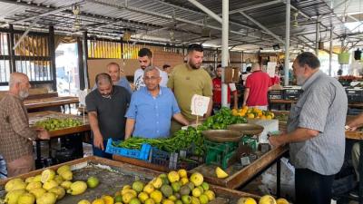 بعد جولته في التعمير ..سعد يتفقد سوق صيدا التجاري للاطمئنان على اوضاع التجار