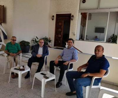 البزري يلتقي منيمنة ويزور الشيخ حمود للبحث بوضع مخيم عين الحلوة والتعمير