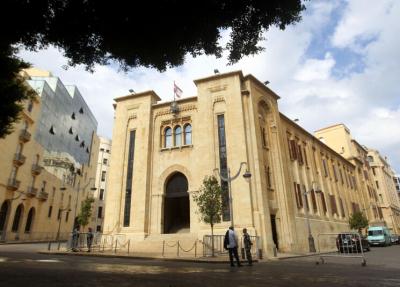 “فحص لودريان” يترنّح… والمعارضة للمواجهة الحاسمة