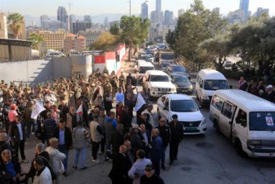 الوزراء استعادوا عافيتهم والعسكريون ألغوا احتجاجاتهم: جلسة ميسّرة للحكومة ثبّتت التمديد للقائد