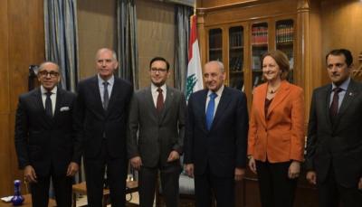 انطلاقة السفراء الخمسة: لا أسماء لا“فيتوات