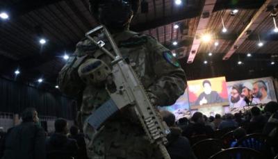 المبادرات الخارجية عالقة وحرب التهديدات إلى الذروة