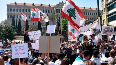 الأزمة المطلبية تنفجر... رواتب الموظفين عالقة!