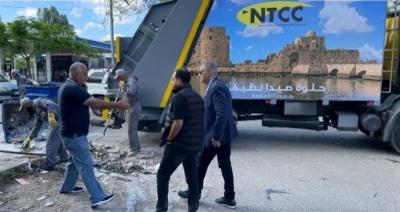 بديع يواكب تسيير الآليات الجديدة ل NTCC وتوزيع مستوعبات النفايات ويتفقد السوق التجاري