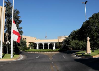 الإفلاس يعمّق التعطيل.. وتحذير غربي من التوترات.. والمفاوضات في دائرة الحسم