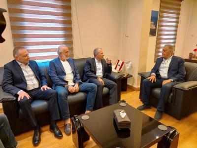 باسيل يختتم زيارة صيدا بلقاء المطران حداد ورئيس البلدية الدكتور بديع