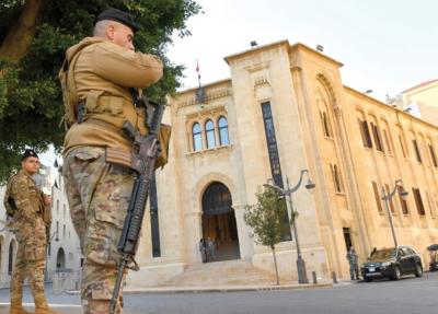 ووعود عربية بمساعدات..واشنطن متفائلة بسلام دائم