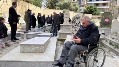 كم هو مؤلمٌ أن تقفَ أمام ضريح أخ عزيز كان مالئ الدنيا بحضوره وعطاءاته ..