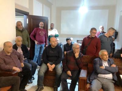 سعد يلتقي أصحاب المحلات التجارية في صيدا مستمعا لاعتراضاتهم على قانون الإيجارات