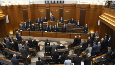 إخفاق المخرج النيابي وسط انقسامات 