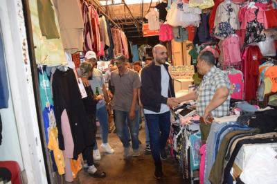 عمر مرجان يجول في صيدا القديمة مستمعا لهموم الناس وتطلعاتهم للمجلس البلدي المقبل