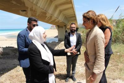 وزيرة البيئة تمارا الزين تفقدت برفقة بهية الحريري 'المشروع البيئي النموذجي' عند مصب نهر الاولي في صيدا