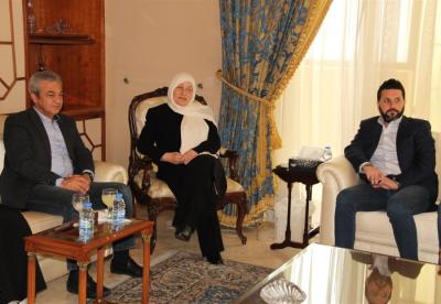 الحريري تلتقي اعضاء لائحة 