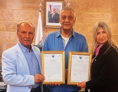 شهادتا تنويه من بديع لكل من الزعتري والملاح لدورهما في المكتب الاعلامي لبلدية صيدا