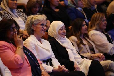 برعاية كرامي وبدعم 