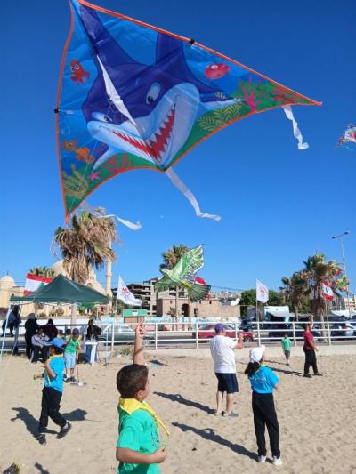 رسائل فرح وسلام في سماء صيدا بمهرجان 'يلا نطيّر طيارة' لـ'كشافة لبنان المستقبل'