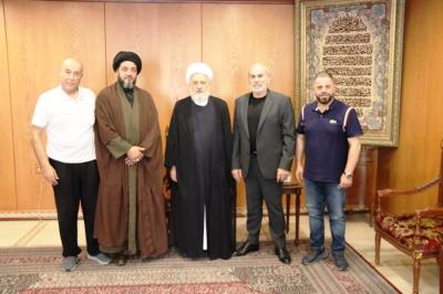وفد من حارة صيدا يلتقي نائب رئيس المجلس الاسلامي الاعلى وممثل السيد السيستاني