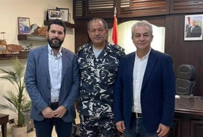 حجازي وعكرة يستعرضان مع العميد أبوضاهر ما تقوم به القوى الامنية لتعزيز الإنتظام العام في صيدا .